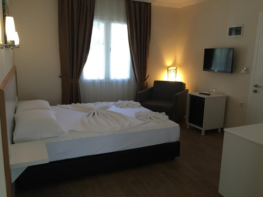 Kardesler Motel Bodrum ภายนอก รูปภาพ